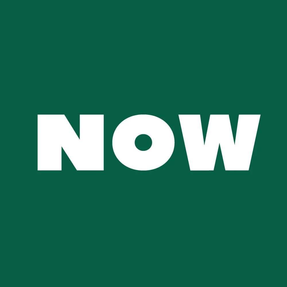 Mindfulness wall clock: "now — dark emerald & white"