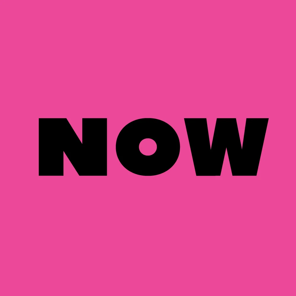 Mindfulness wall clock: "now — pink & black"
