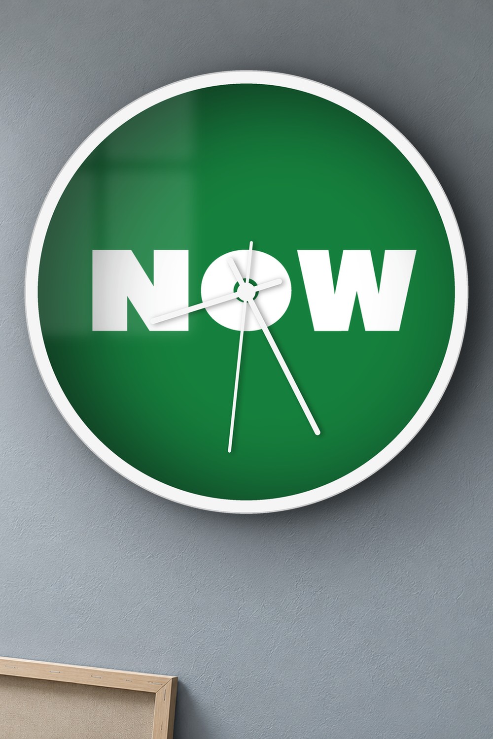now — deep green & white on a wall